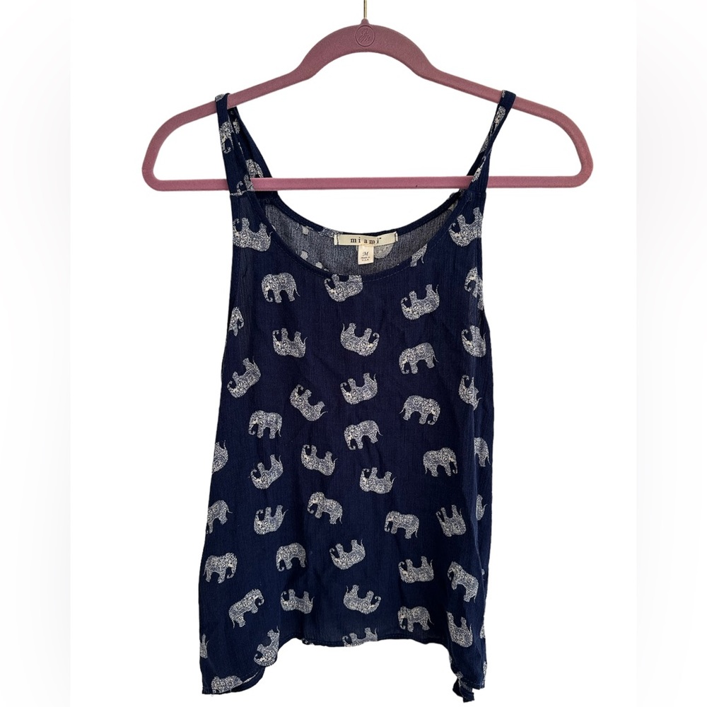 Women’s Medium Flowy Elephant Top